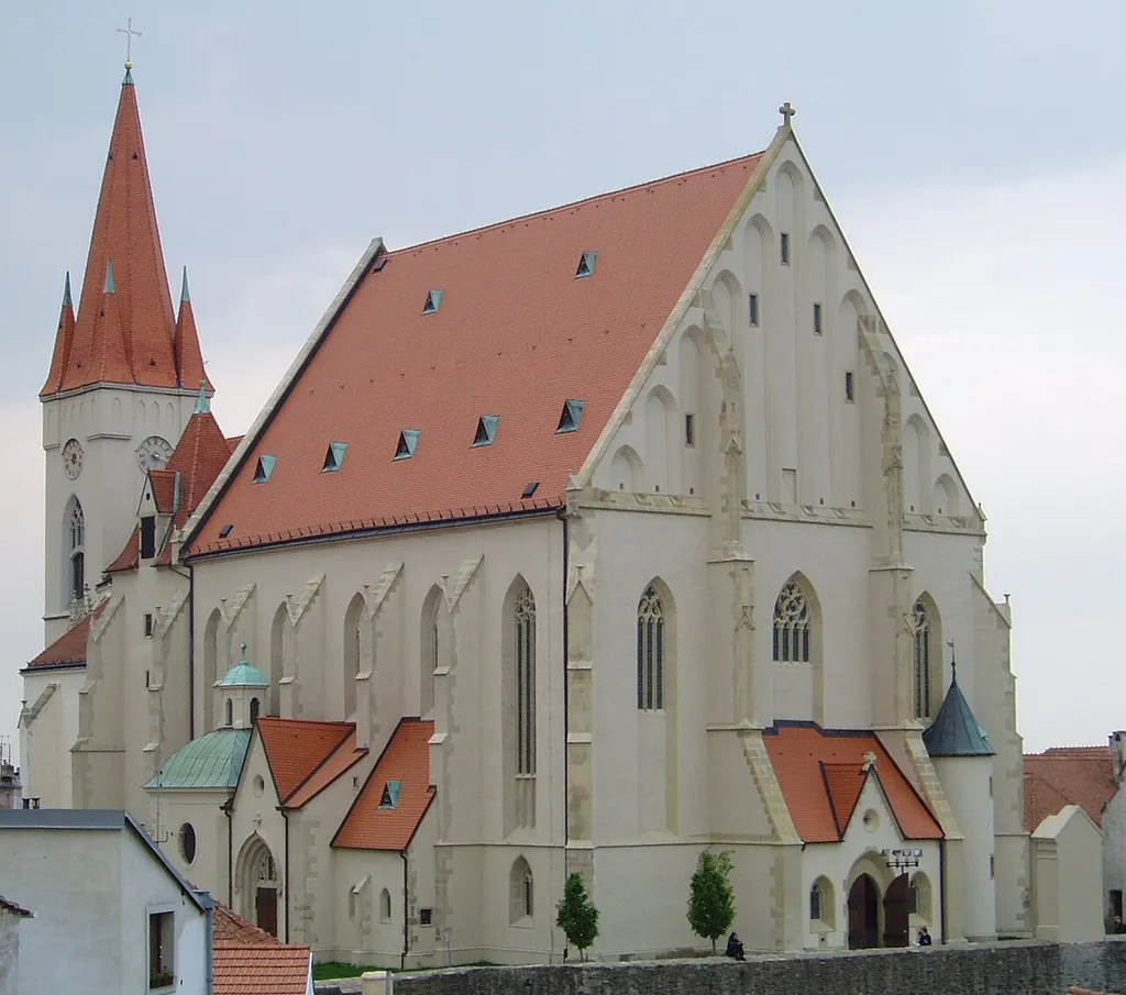 Zelfgemaakte foto van de kerk van Znojmo tijdens uitwisseling met Znojmo. Gemaakt op 7 mei 2006