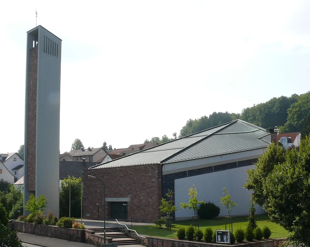Katholische Pfarrkirche St. Laurentius in Neuhof - Giesel bei Fulda