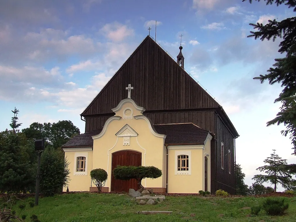 Kościół p.w. św. Wawrzyńca w Mącznikach (powiat średzki).