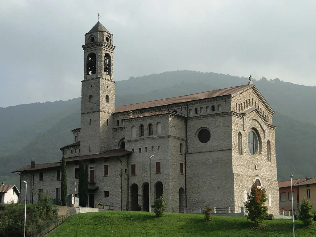 Fiobbio di Albino (BG), Chiesa parrocchiale di sant'Antonio da Padova