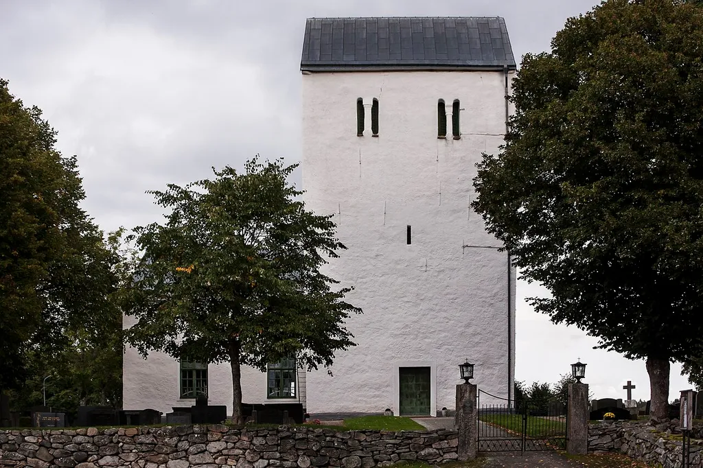 Farstorps kyrka i Farstorp i Hässleholms kommun.