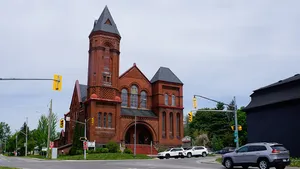 Dundas Street United Church