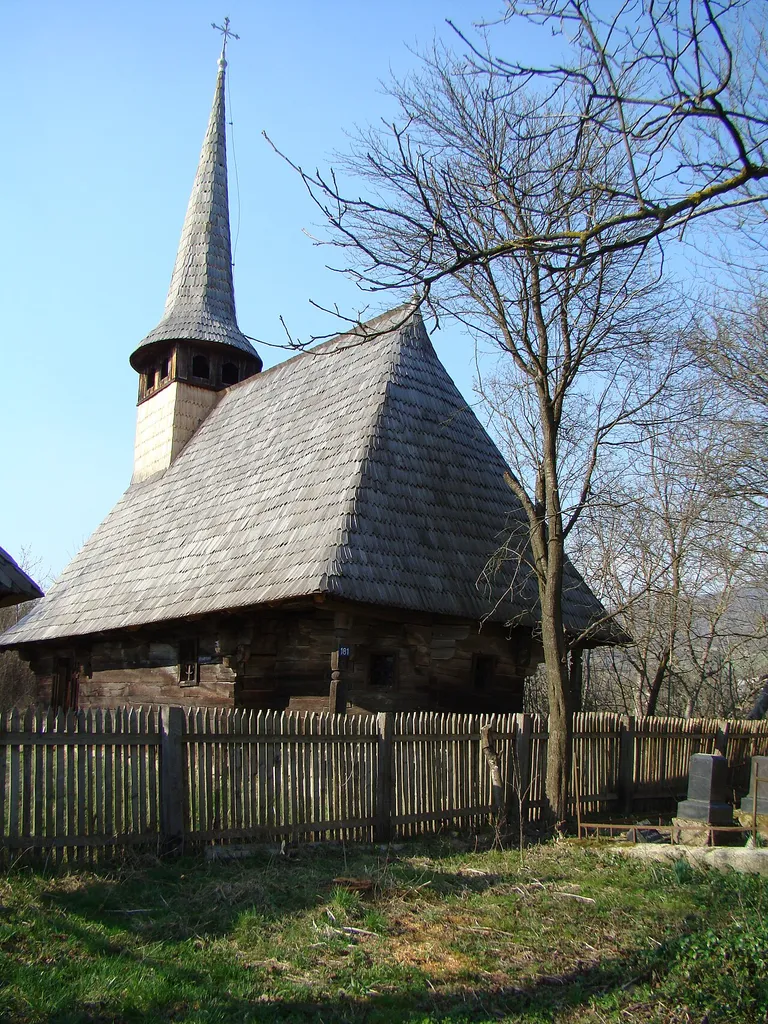 Biserica de lemn greco-catolică, Sălișca Deal, județul Cluj