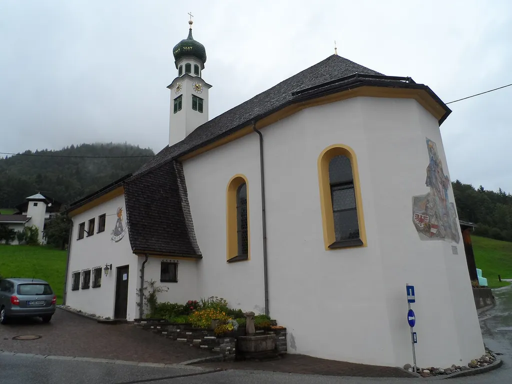 This media shows the remarkable cultural object in the Austrian state of Tyrol listed by the Tyrolean Art Cadastre with the ID 2247. (on tirisMaps, pdf, Fotoarchiv Tiroler Kunstkataster, more images on Commons, Wikidata)