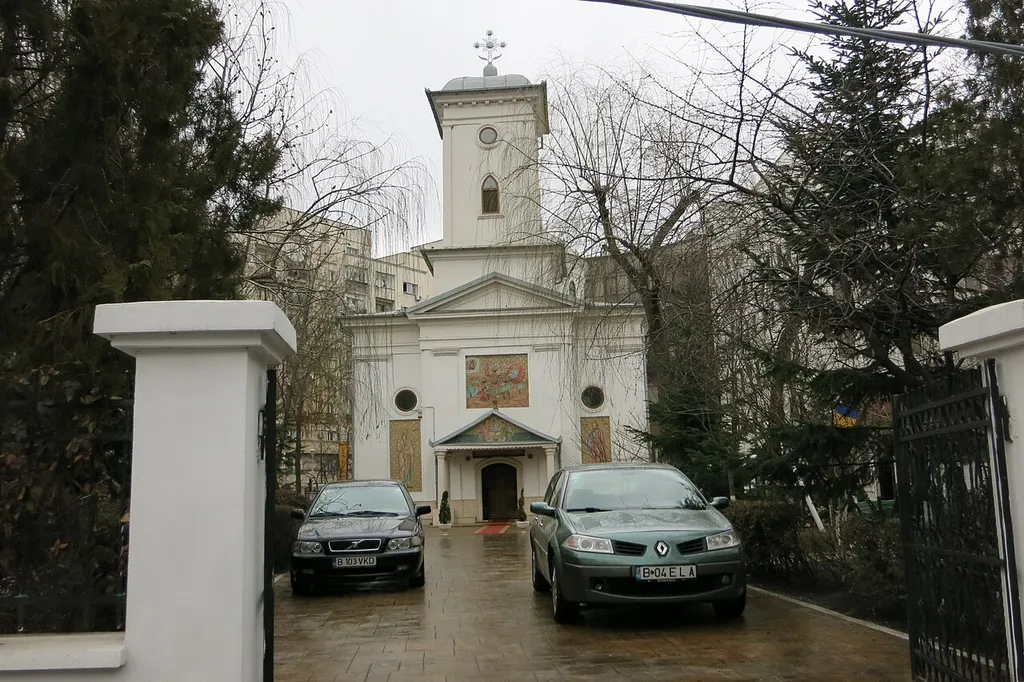 Biserica Sf. Ilie Rahova, în locația cea nouă, unde a fost translatată, în Str. Constantin Silvestru
