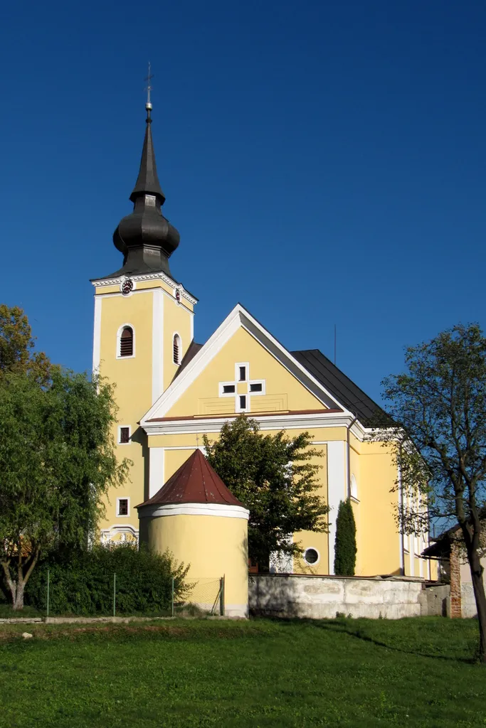 This media shows the protected monument with the number 511-1378/1 CHMSK/511-1378/1,CHMSK/511-1378(other) in the Slovak Republic.