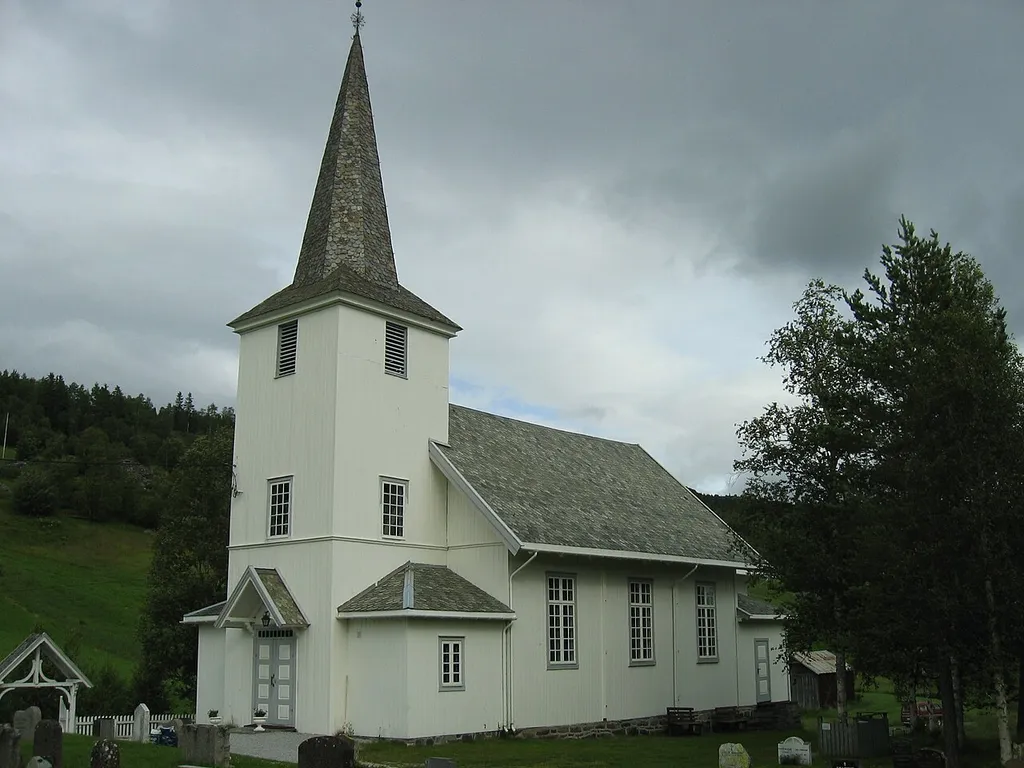 Leveld kyrkje, Buskerud, Norway