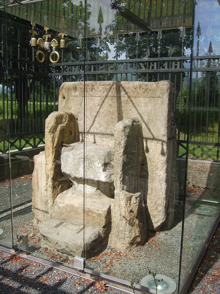 Duke's Chair