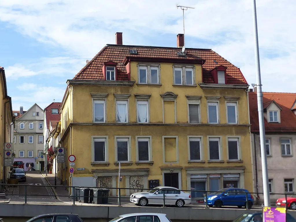 Ludwigsburg, Schlossstraße 19, Wohn- und Geschäftshaus