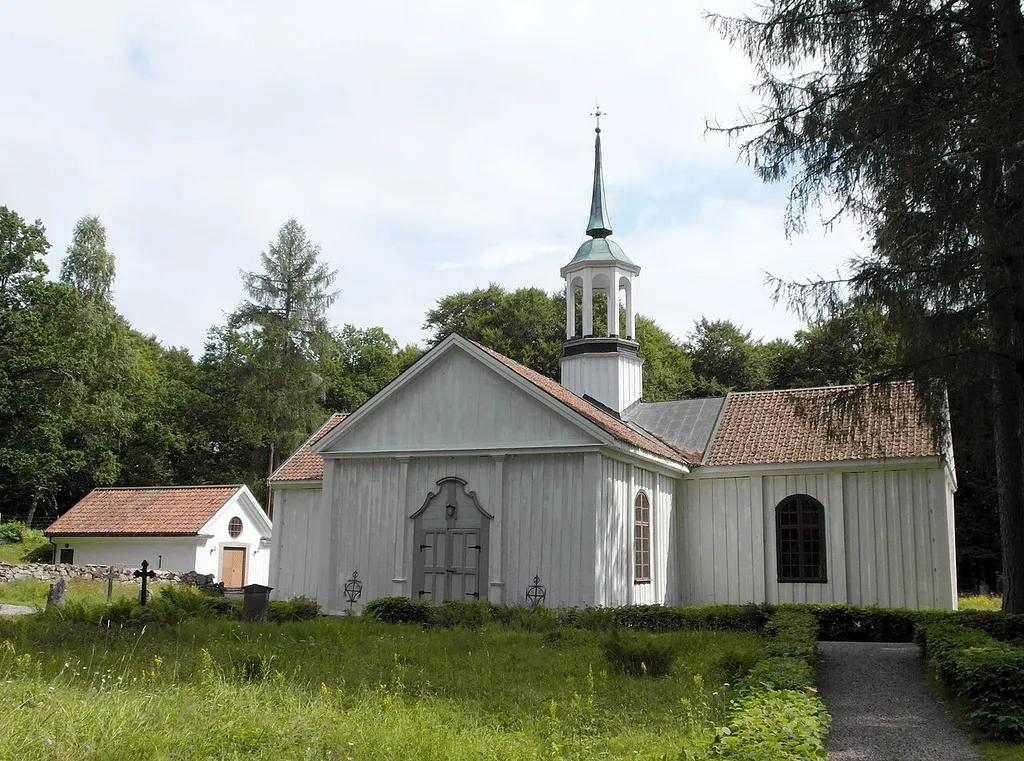 Bo Kyrka, Hallsbergs kommun, Närke, Sverige, juli 2013
