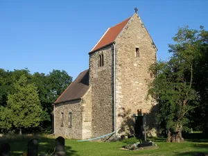 Kirche Treben