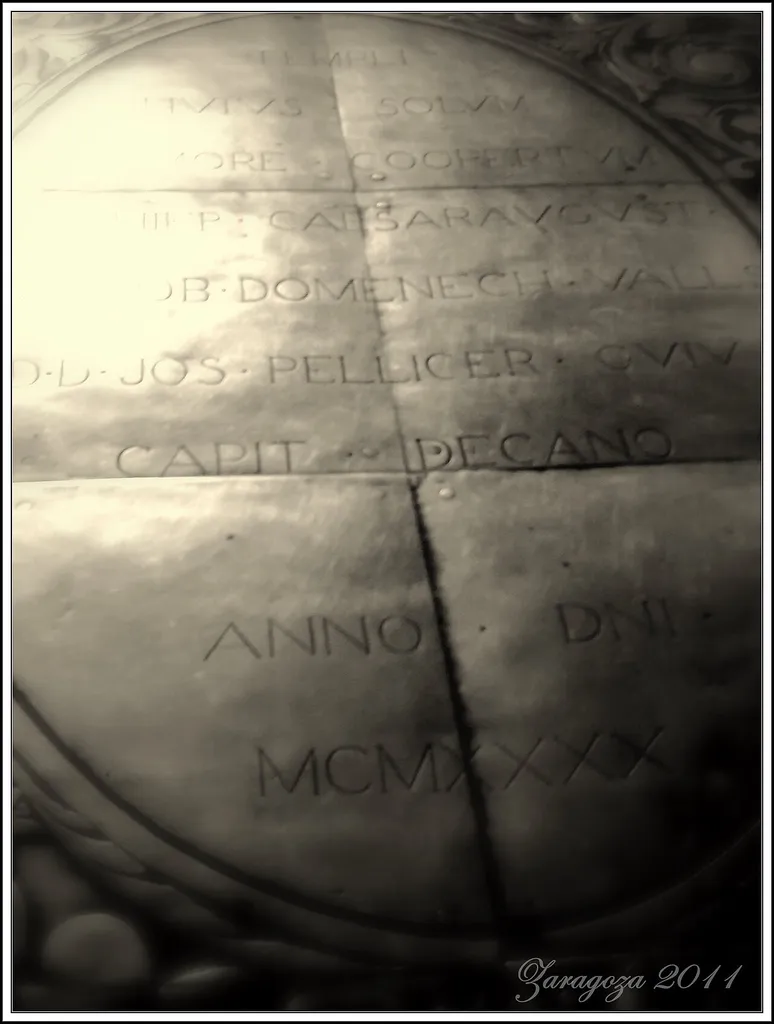 Latin Inscription at the Entry to the Crypt of the Catedral-Basílica del Pilar de Zaragoza, reading: "Templi huius solum marmore coopertum. Archiep. Caesar August. S. D. Rigob. Domenech Valls D.D. Jos. Pellicer Cuiu Capit Decano. Anno Dni MCMXXXX"