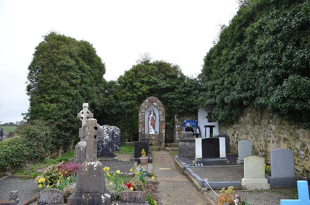 Killeedy St Ite's shrine and graveyard