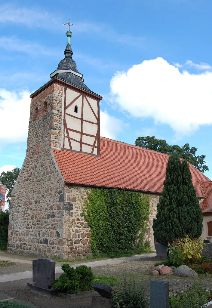 Turm der Dorfkirche Döbbelin