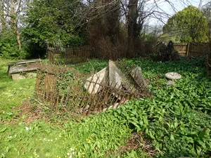 Monument to Edward Filmer in churchyard to north east of Holy Trinity Church
