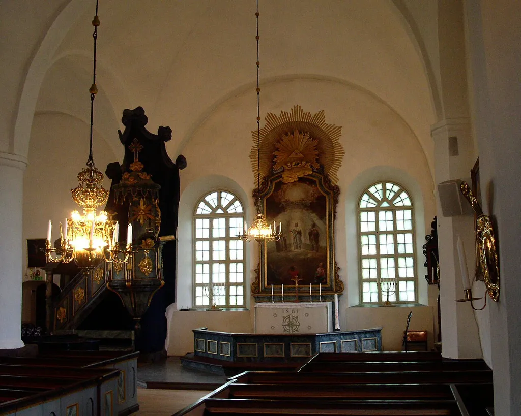 Floda kyrka. Interiör