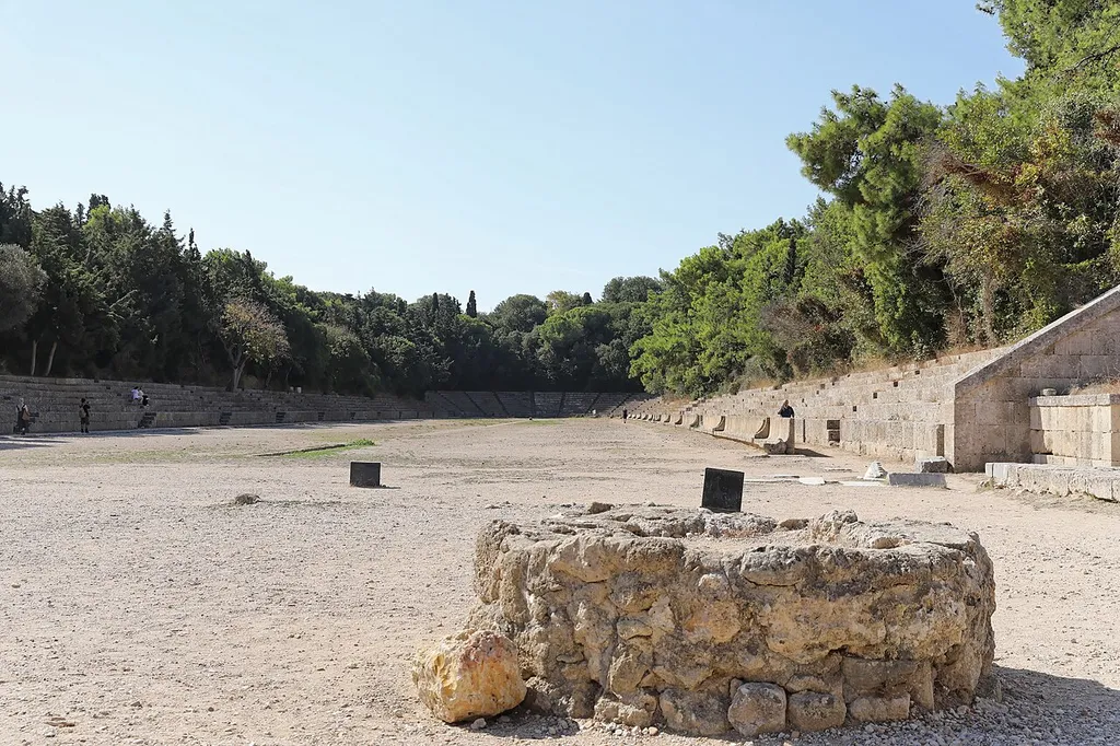 Glyptofreunde im Antiken Stadion von Rhodos