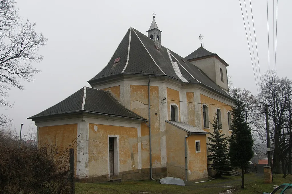Kostel Povýšení svatého Kříže v Borotíně
