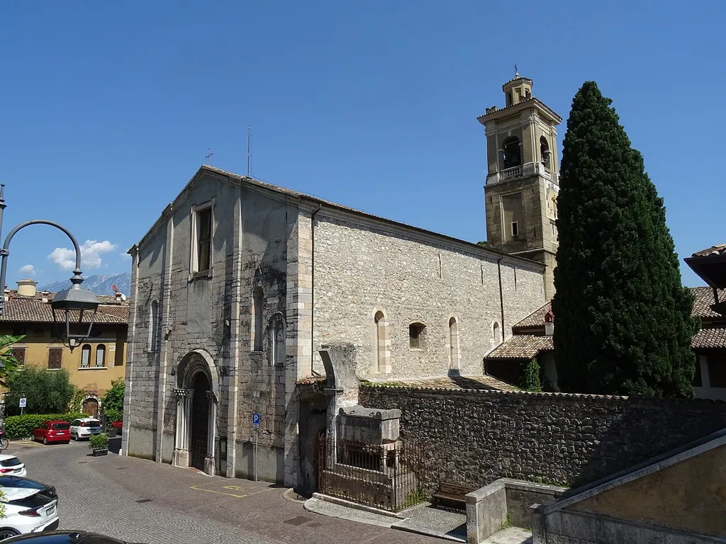 Gargnano (Lombardy, Italy), Saint Francis church