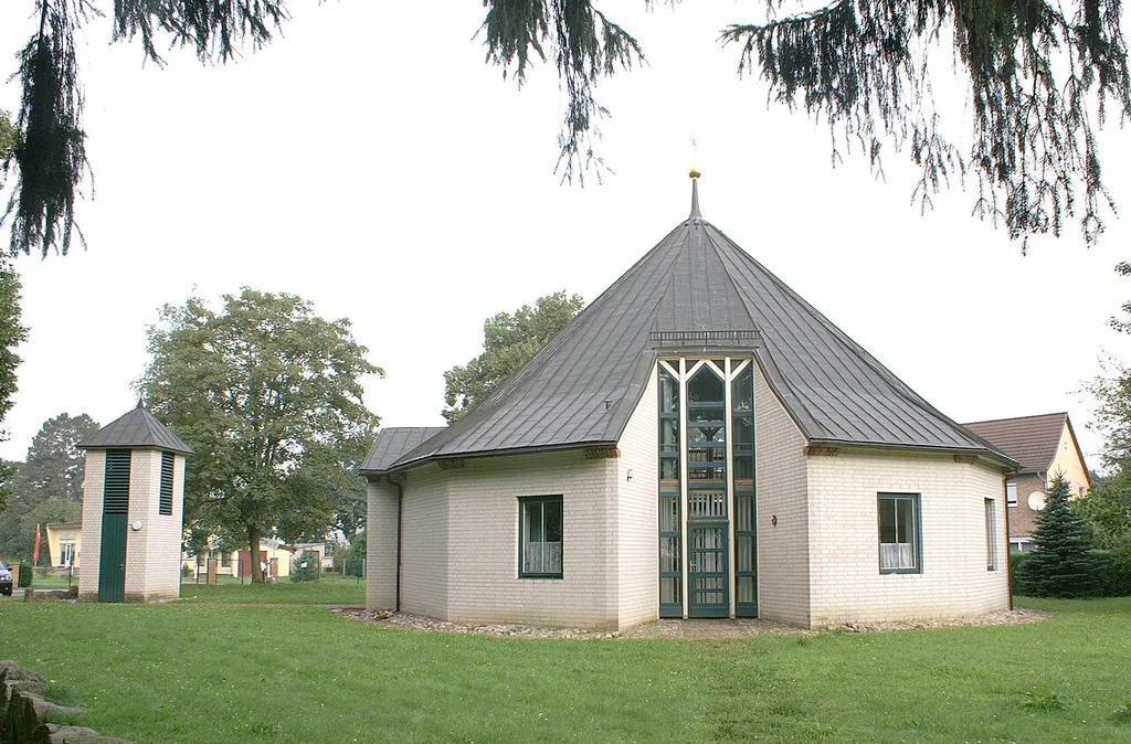 Tutow - Landkreis Demmmin - Zwölf-Apostel-Kirche
