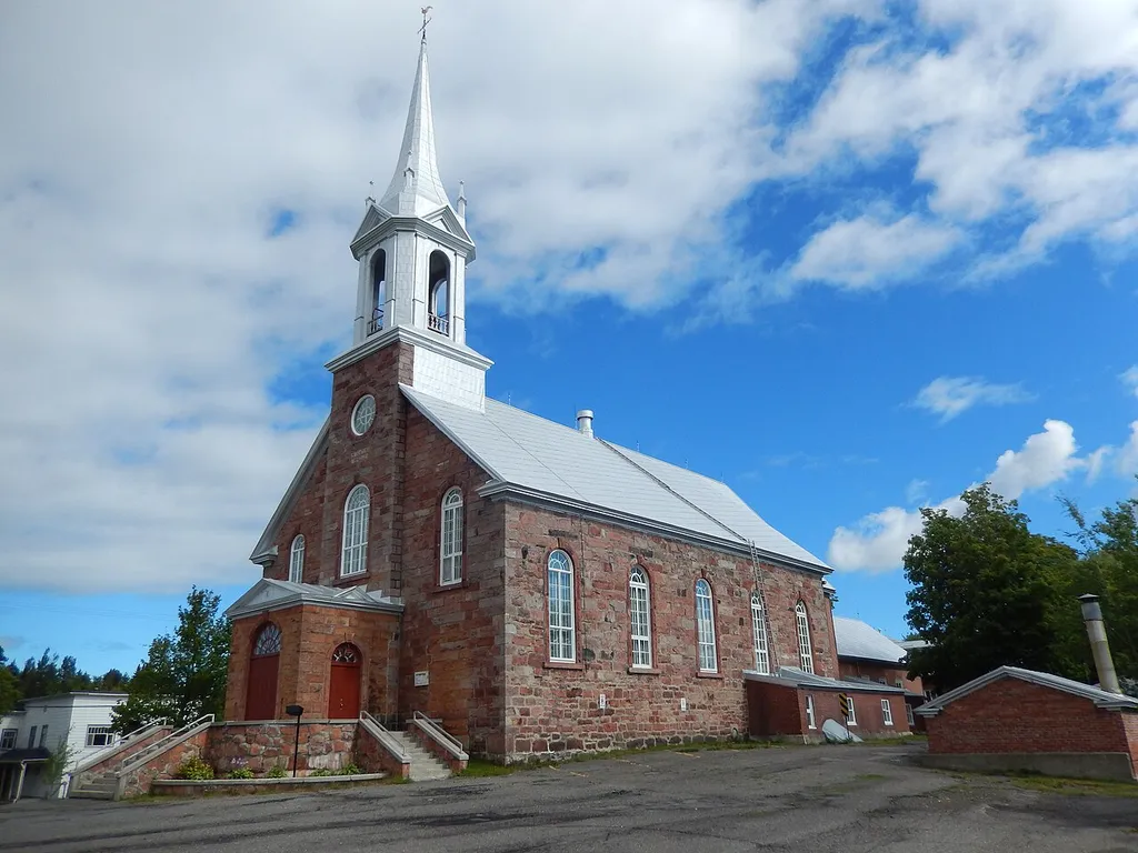 Église Saint-Mathieu à Saint-Mathieu-de-Rioux.