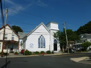 Look to the Word and Live church