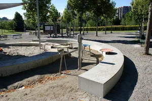 play fountain playground Brünnengut