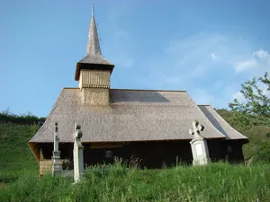 Wooden church in Lunca Mureșului, Alba