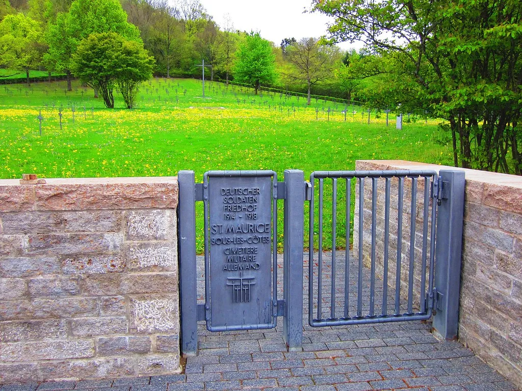 Saint-Maurice-sous-les-Côtes German military cemetery