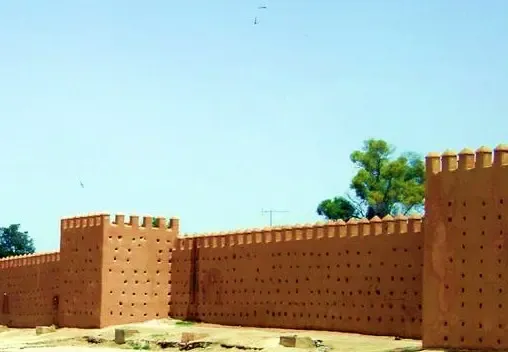 El Aioun Sidi Mellouk