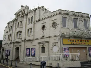 Metro Cinema