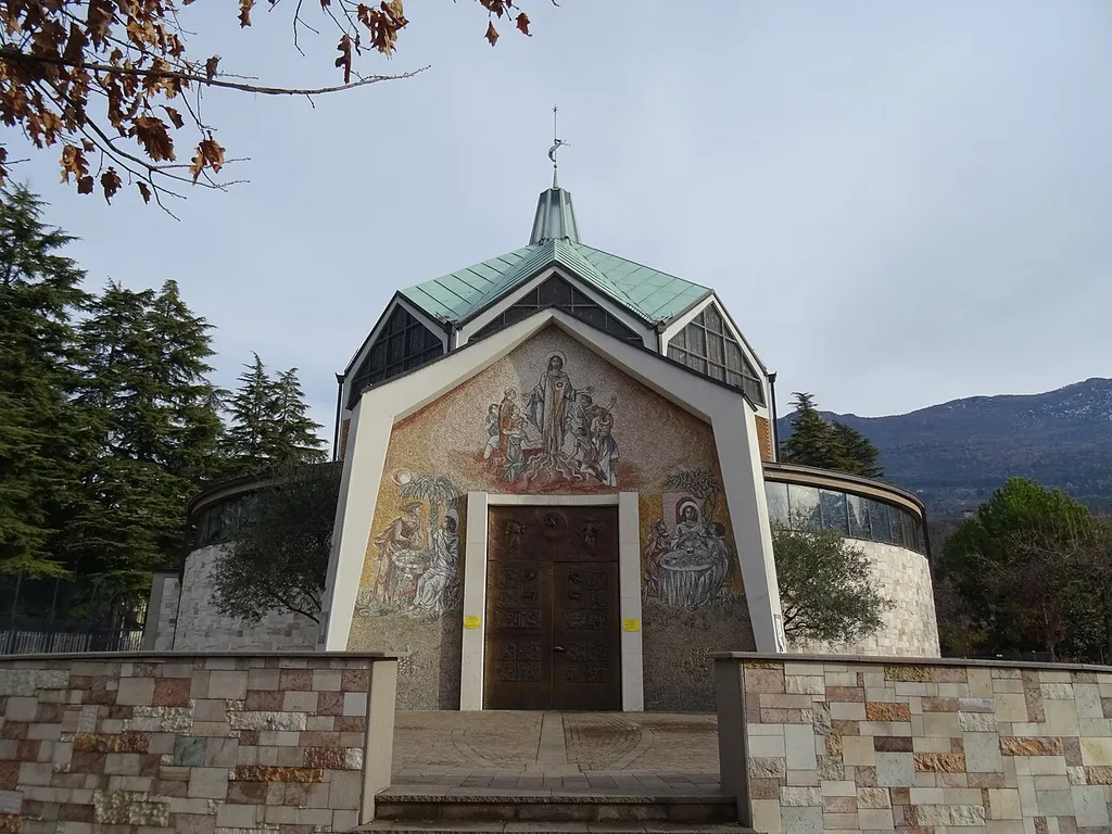 Trento (Italy), Sacred Heart church