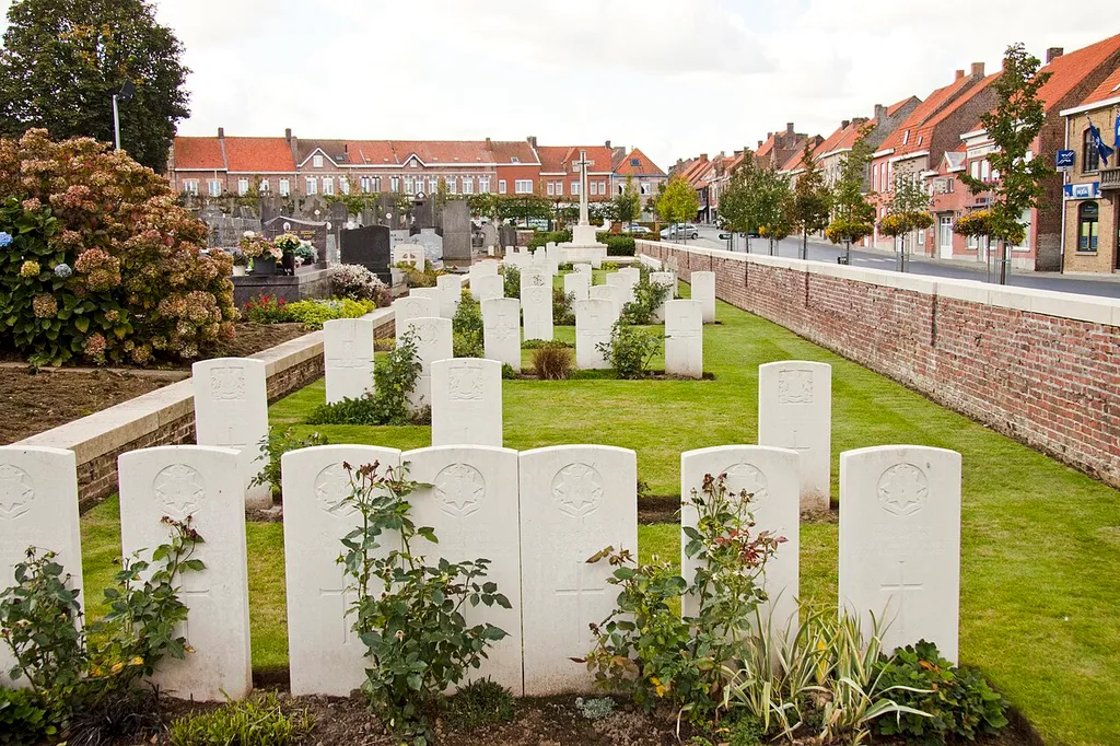 Nieuwkerke (Neuve-Eglise) Churchyard