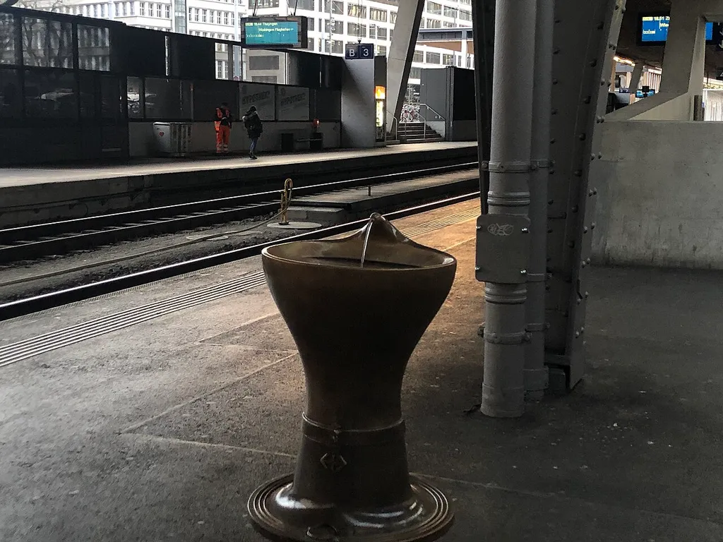 Zurich Main Train Station Track 3