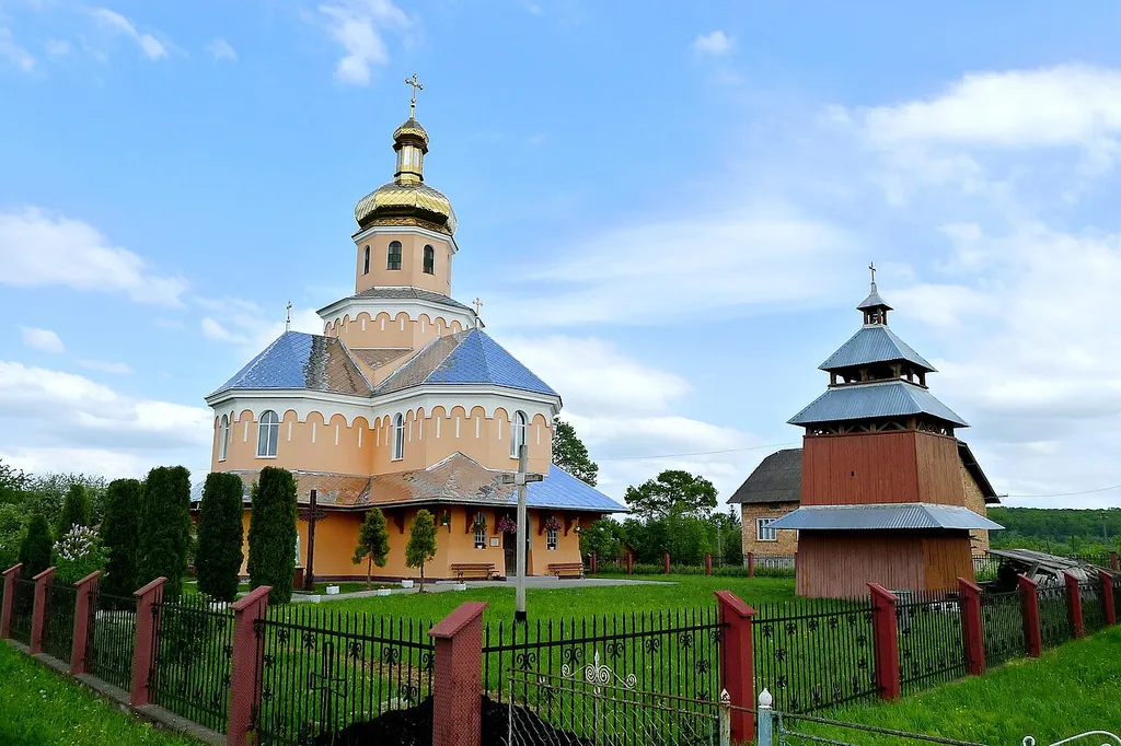 Церква Перенесення Св. Миколая, с. Залужани,