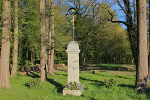 Betkreuz Am Klosterwasser (nordöstlich des Teiches)