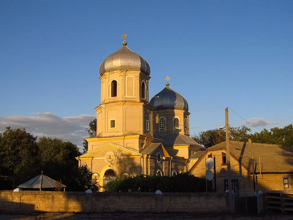 Церква Петра і Павла в с. Городне Болградського р-ну
