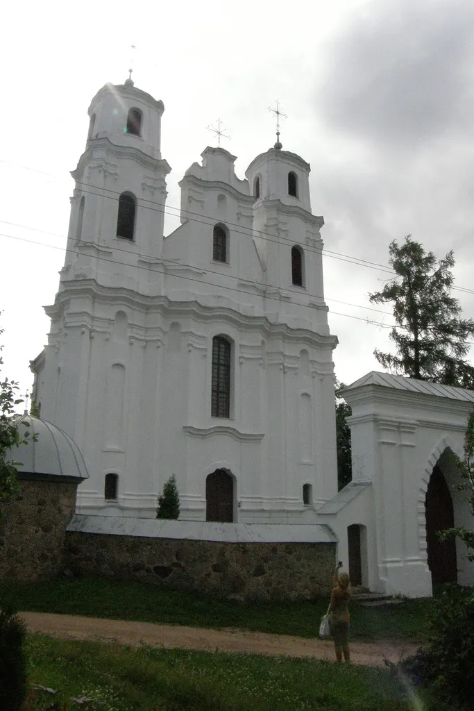 Piedruja church