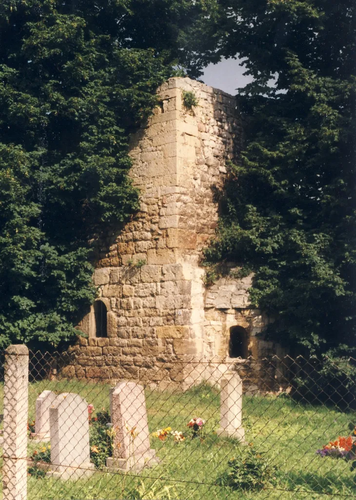 Dürrengleina, romanische Kirchenruine
