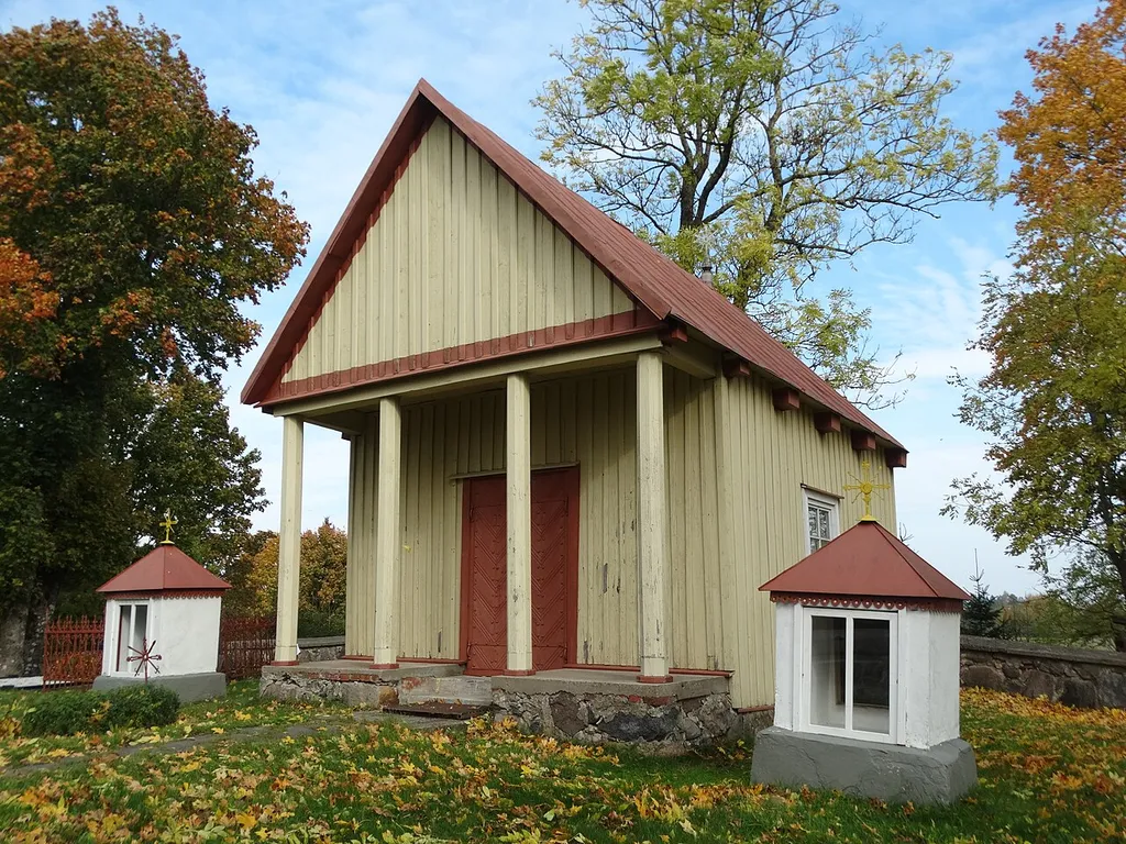 Curchyard chapel, Pavandenė, Telšiai District, Lithuania