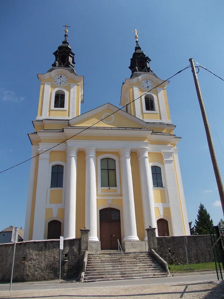 Saint Lawrence's Church, Raka