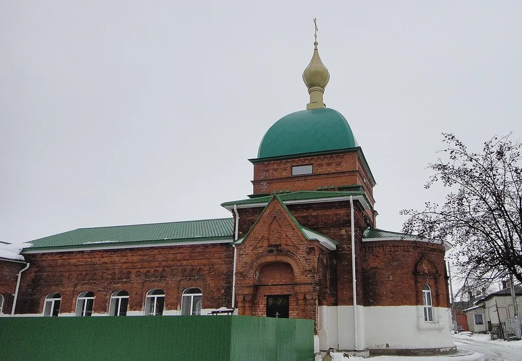 Церковь Пресвятой Троицы (Липецкая область, Данков, посёлок Лев-Толстой, Привокзальная улица, 10)