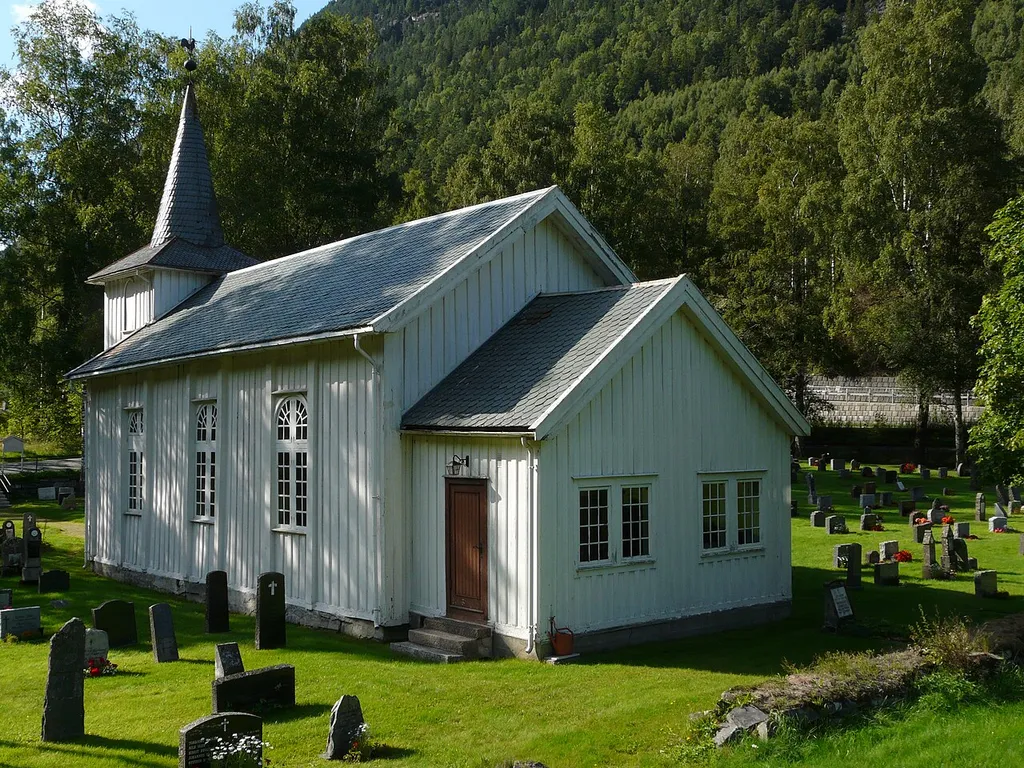 Dal kirke fra 1775 i Tinn kommune, Telemark fylke. This is a photo of a monument in Norway, number: 84012 in the Norwegian Directorate for Cultural Heritage database.