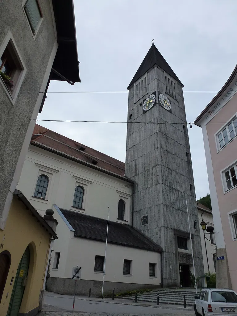 Stadtpfarrkirche St. Anton - Gruberplatz, Hallein