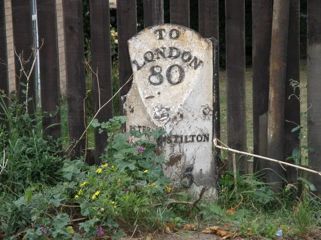 Milepost on London Road