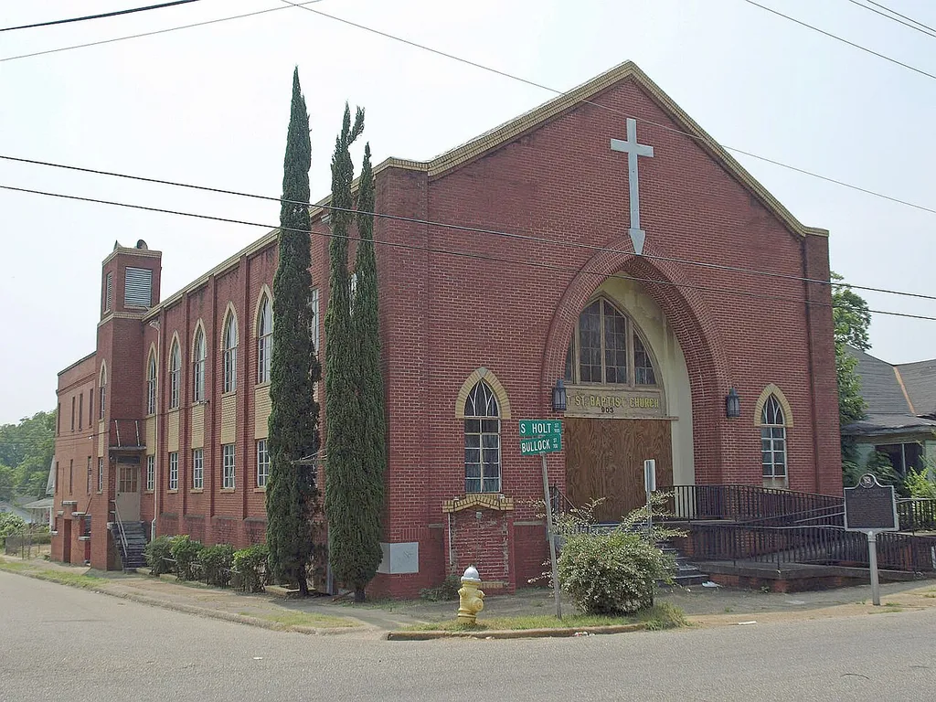 Front (west) and north sides of Holt Street Baptist Church in Montgomery, Alabama