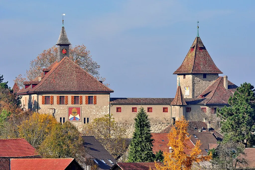 Mittelalterliche/neuzeitliche Burg / Dorf