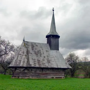 Josani wooden church of the Archangels in Bălan, Sălaj