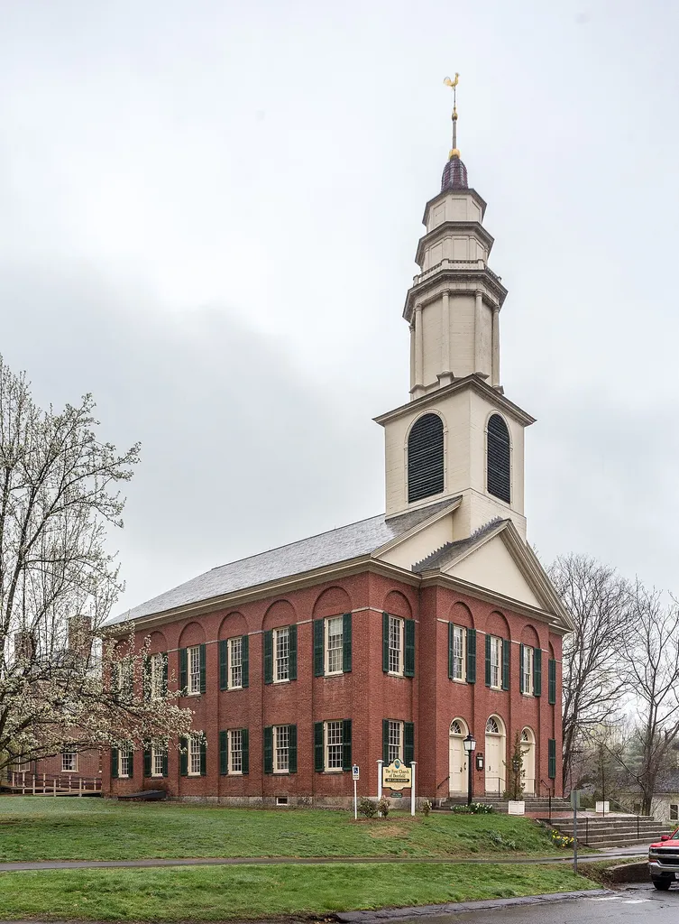 The First Chuch of Deerfield Massachusetts