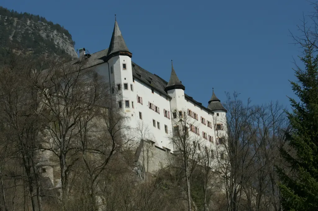 Tratzberg Castle